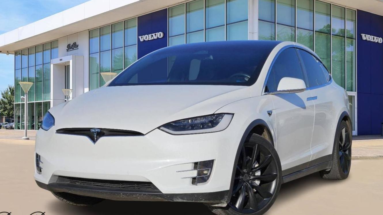 TESLA MODEL X 2017 5YJXCBE27HF077375 image